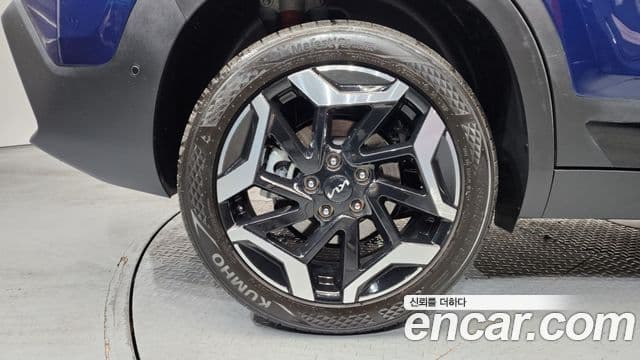 Kia Seltos 2025 — ფოტო 5/20