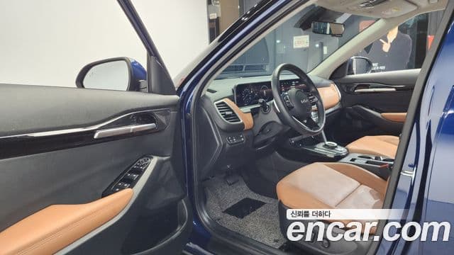 Kia Seltos 2025 — ფოტო 10/20