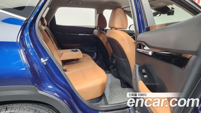 Kia Seltos 2025 — ფოტო 12/20