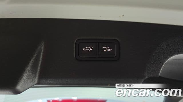 Kia Carnival 2023 — ფოტო 20/20