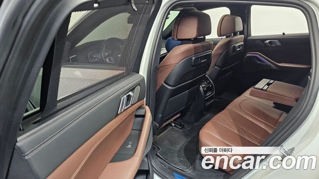 BMW X6 2023 — ფოტო 19/20