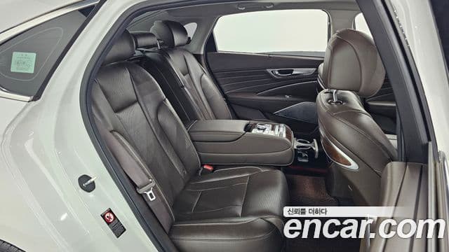 Kia The K9 2019 — фото 12 из 20