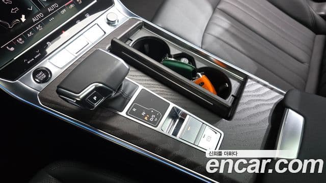 Audi A6 2022 — ფოტო 9/20