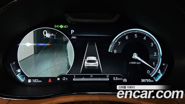 Genesis GV70 2021 — ფოტო 8/20