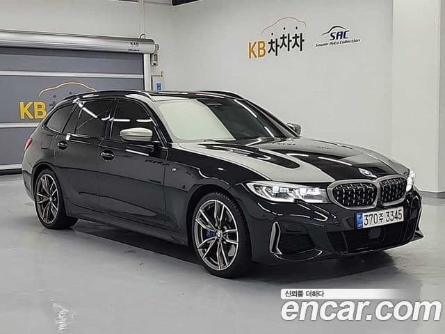 BMW 3 Series 2022 — ფოტო 19/20