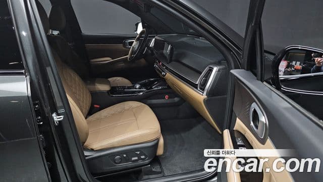Kia Sorento 2023 — ფოტო 10/20