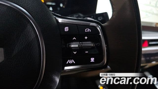 Kia Sorento 2023 — ფოტო 19/20