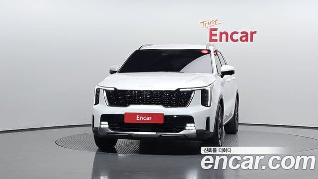 Kia Sorento 2023 — ფოტო 3/20