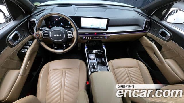 Kia Sorento 2023 — ფოტო 7/20