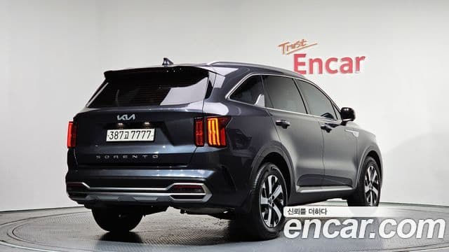 Kia Sorento 2022 — ფოტო 1/20