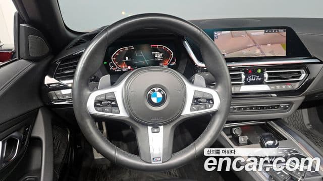 BMW Z4 2019 — Фото 13/20