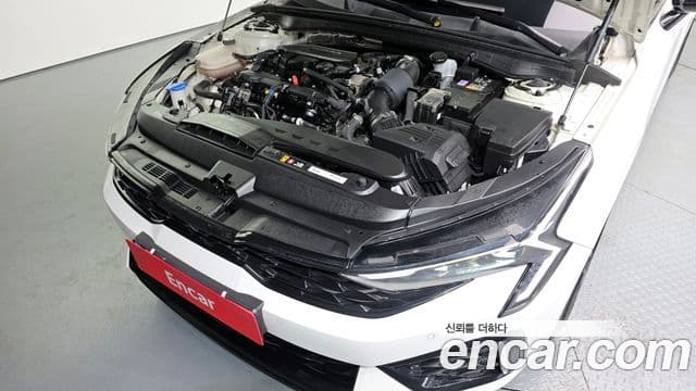 Kia K5 2024 — ფოტო 6/20