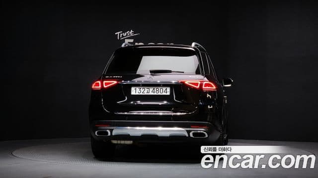 Mercedes-Benz GLE-Class 2019 — Şəkil 4/20