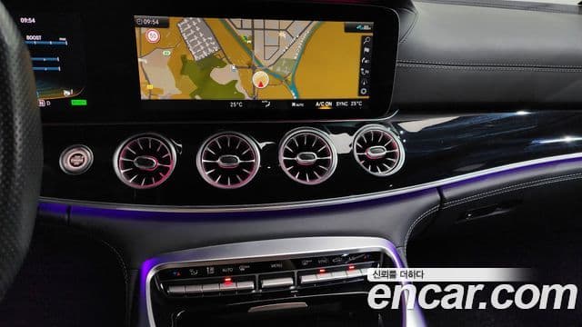 Mercedes-Benz AMG GT 2020 — ფოტო 14/20