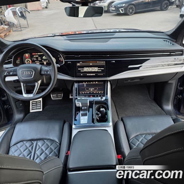 Audi Q7 2023 — ფოტო 20/20