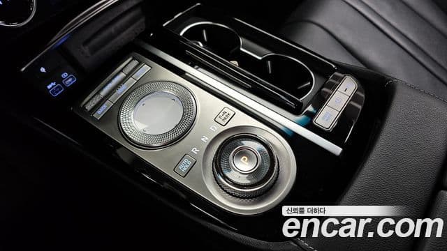 Genesis Electrified G80 2022 — ფოტო 9/20