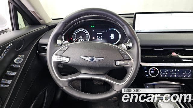 Genesis Electrified G80 2022 — ფოტო 13/20