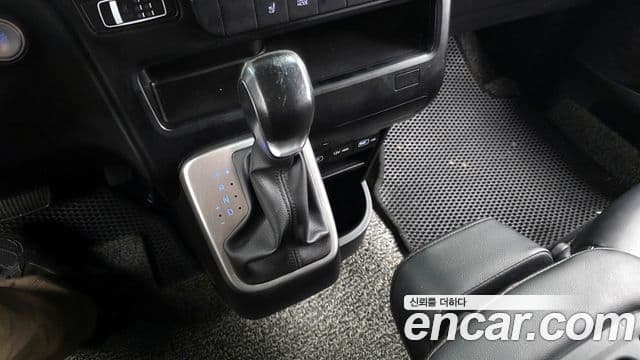 Hyundai Staria 2021 — Şəkil 9/20