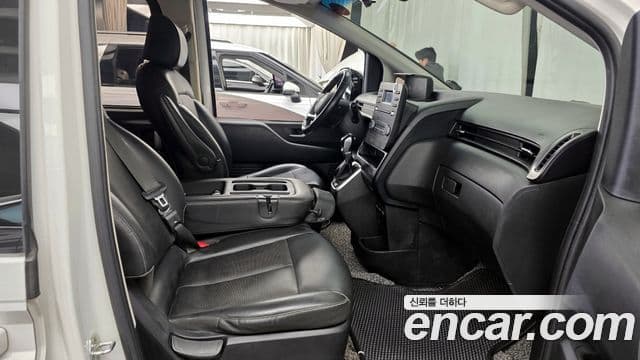 Hyundai Staria 2021 — Şəkil 11/20
