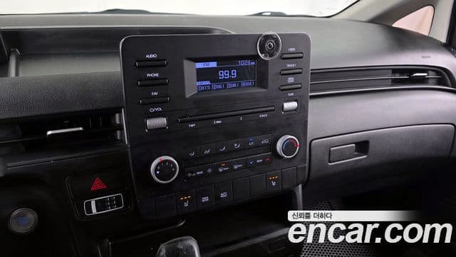 Hyundai Staria 2021 — Şəkil 14/20