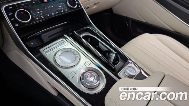 Genesis GV80 2021 — ფოტო 9/20