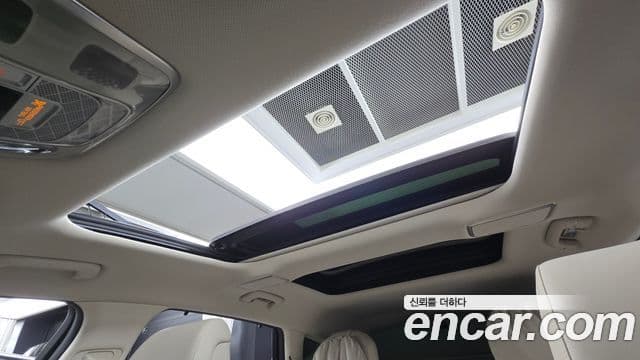 Genesis GV80 2021 — ფოტო 18/20