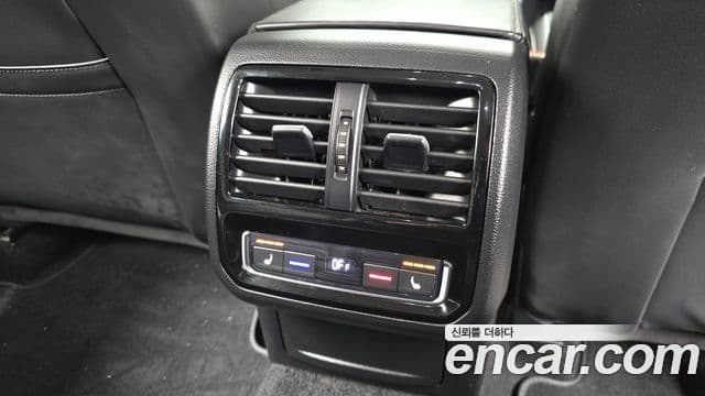 Volkswagen Passat GT 2021 — Şəkil 19/20
