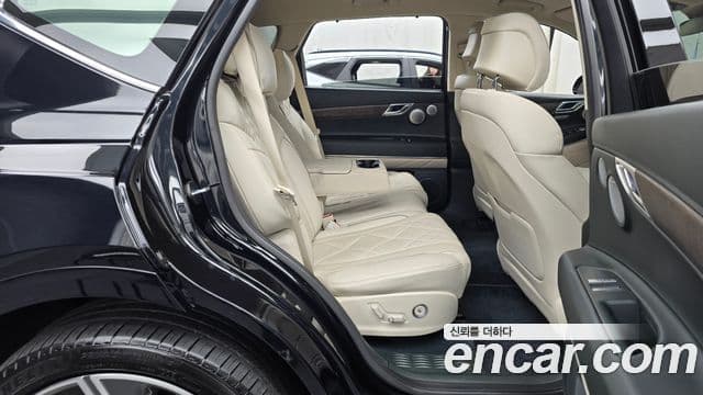 Genesis GV80 2024 — Photo 19/20