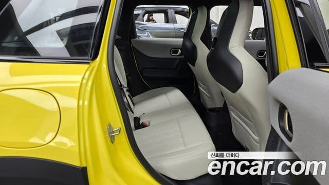 Mini Cooper S 2024 — ფოტო 12/20