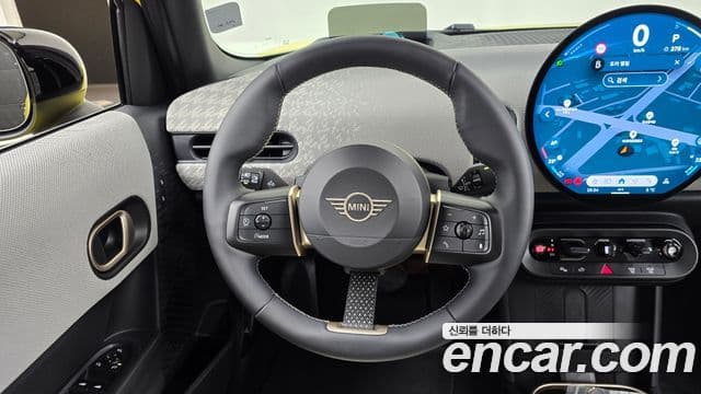 Mini Cooper S 2024 — ფოტო 13/20