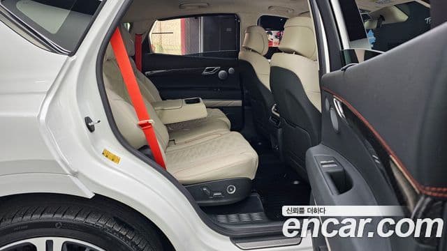Genesis GV80 Coupe 2024 — Фото 12/20