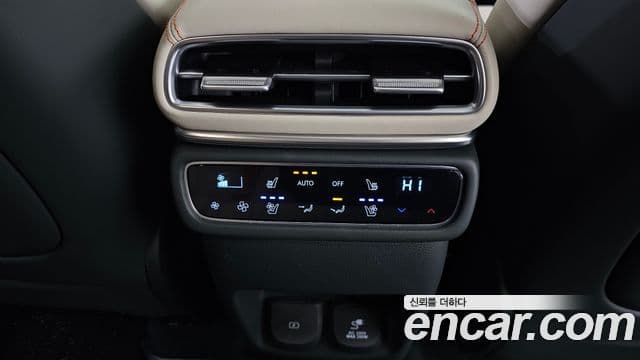 Genesis GV80 Coupe 2024 — Фото 18/20