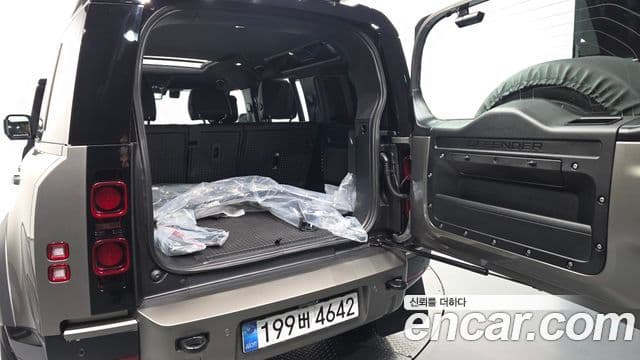Land Rover Defender 2025 — Şəkil 20/20