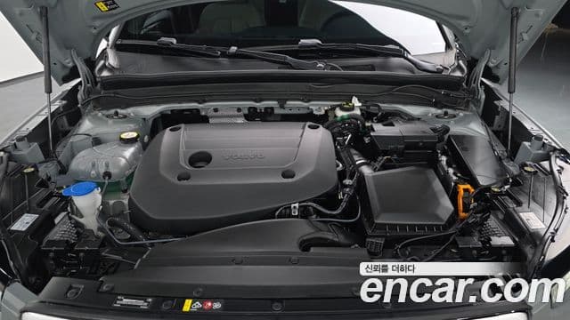 Volvo XC40 2024 — фото 6 из 20
