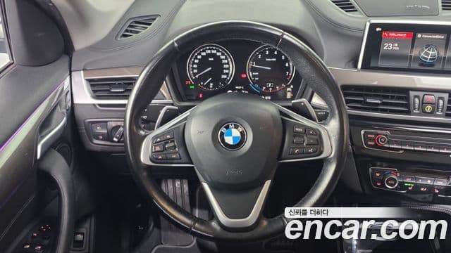 BMW X1 2021 — ფოტო 13/20