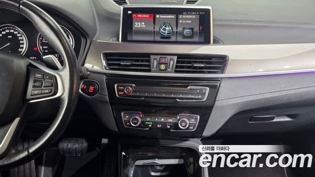 BMW X1 2021 — ფოტო 14/20