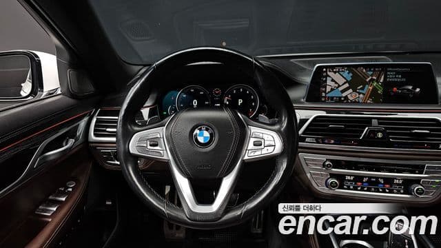 BMW 7 Series 2019 — Şəkil 13/20