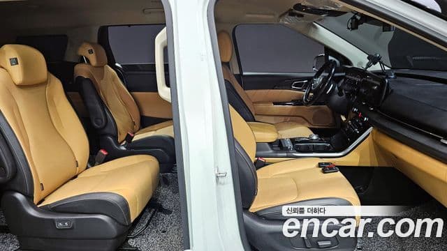 Kia Carnival 2021 — Фото 9/20