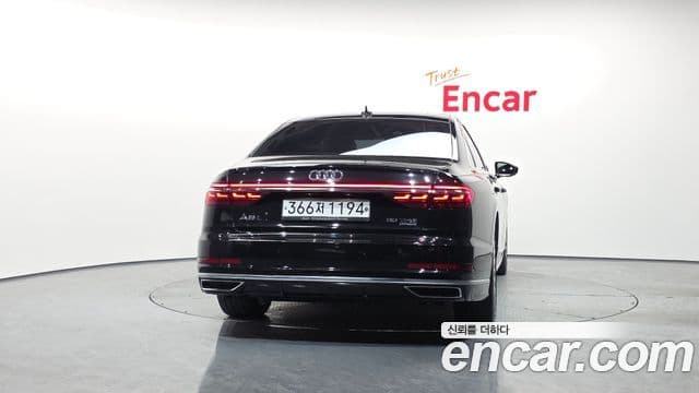 Audi A8 2019 — Şəkil 8/20