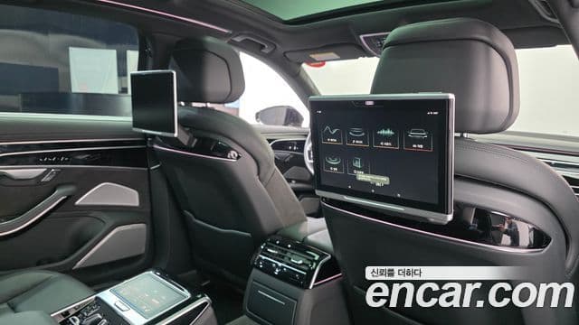 Audi A8 2019 — Şəkil 16/20