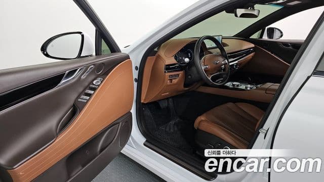 Genesis Electrified G80 2023 — Şəkil 11/20