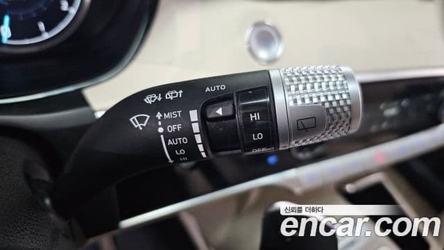 Genesis GV70 2021 — Şəkil 15/20