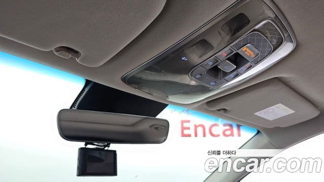 Genesis GV70 2021 — Şəkil 16/20