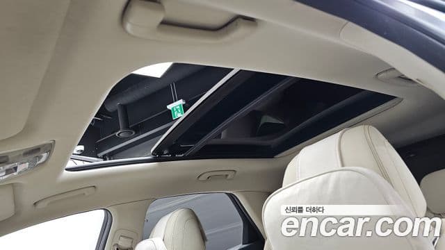 Genesis GV70 2021 — Şəkil 19/20