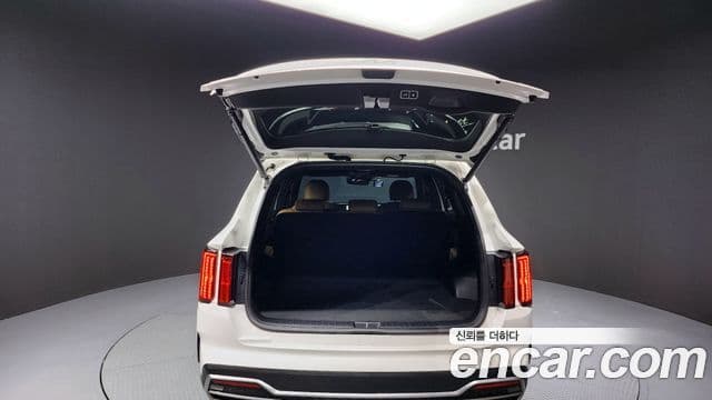 Kia Sorento 2023 — Şəkil 20/20