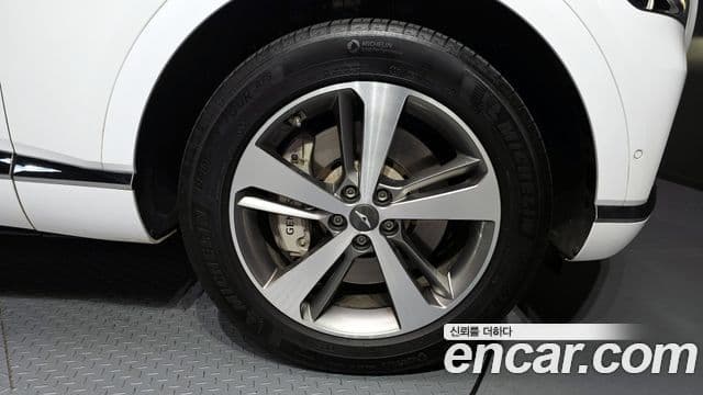 Genesis GV80 2023 — ფოტო 4/20