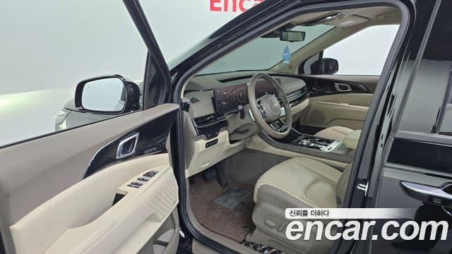 Kia Carnival 2024 — Фото 10/20