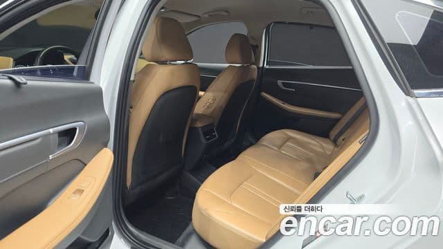 Hyundai Sonata 2019 — Şəkil 12/20