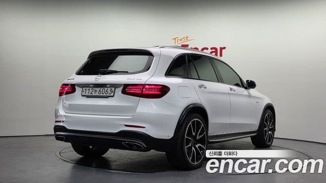 Mercedes-Benz GLC-Class 2019 — Şəkil 2/20