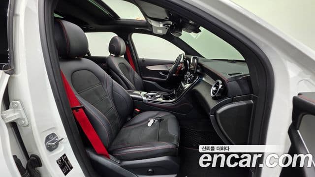 Mercedes-Benz GLC-Class 2019 — Şəkil 10/20